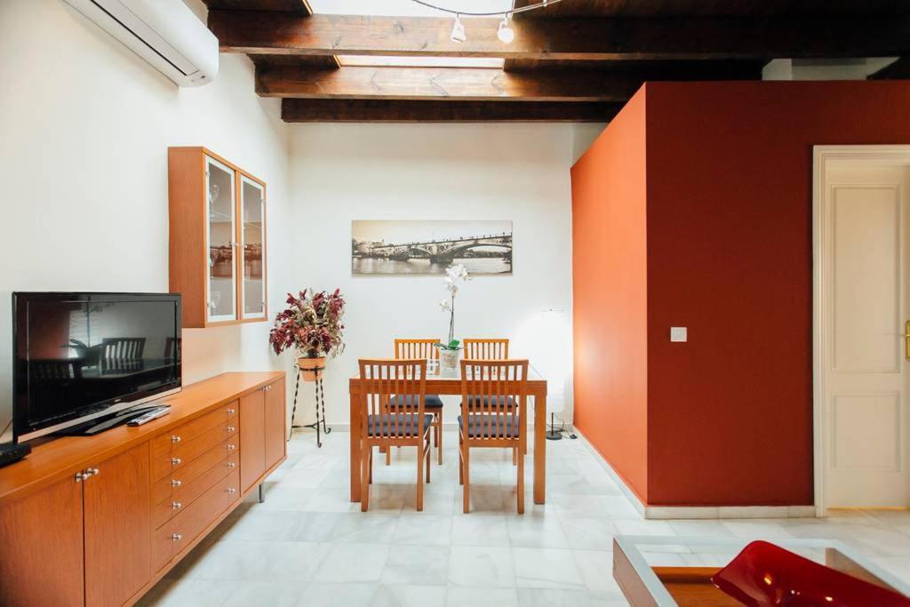 Precioso Apartamento En El Casco Antiguo De Triana Sevilha Exterior foto